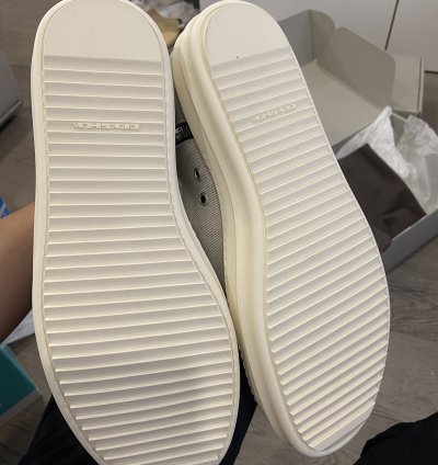 Size 41 NEW WITH TOTE RICK OWENS HIGH TOP RAMONES