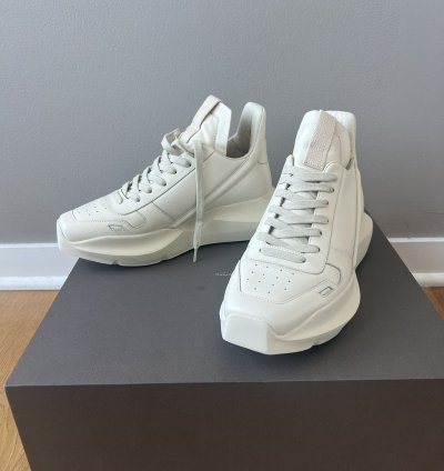 SS22 FOGACHINE Geth Runner