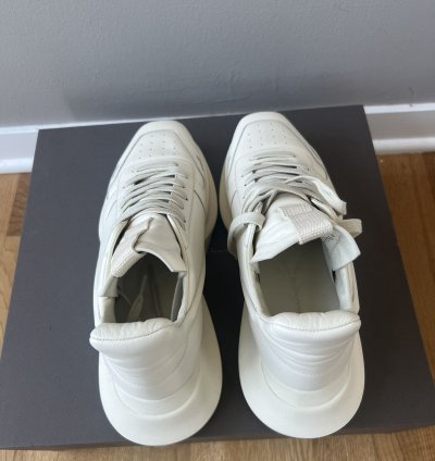 SS22 FOGACHINE Geth Runner