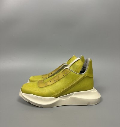 SS23 EDFU Apparation Leather Geth Runners