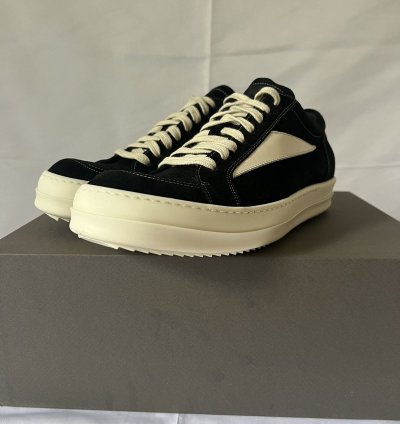 Suede leather vintage sneakers brand new