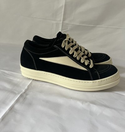 Suede leather vintage sneakers brand new