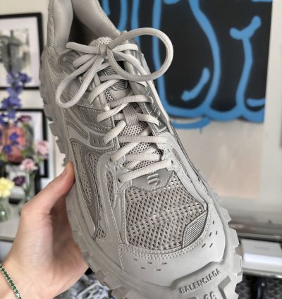 SUPER RARE - DEFENDER SNEAKERS 46