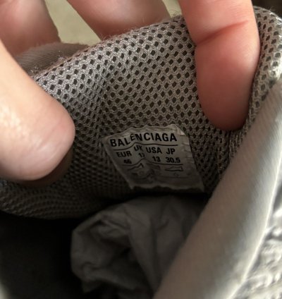 SUPER RARE - DEFENDER SNEAKERS 46