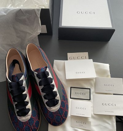 Super Runway GG Logo Limited Edition ACE Leather Sneaker