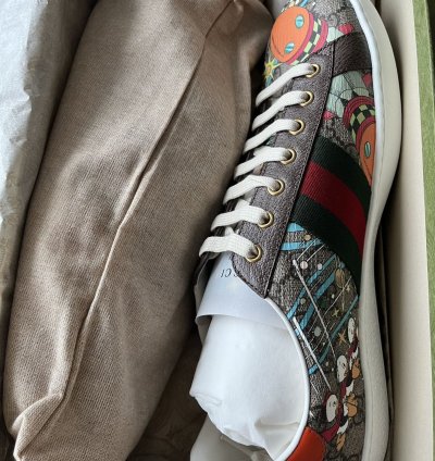 Super Runway Limited Edition Rare Gucci Logo Disney Sneaker