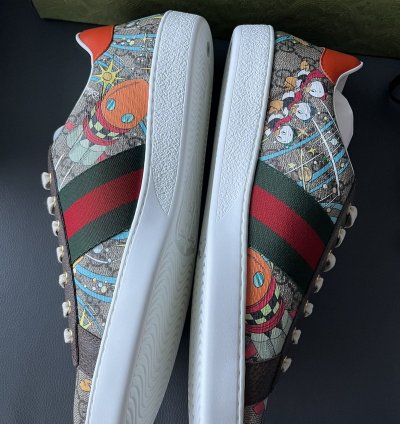 Super Runway Limited Edition Rare Gucci Logo Disney Sneaker