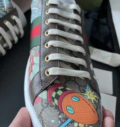 Super Runway Limited Edition Rare Gucci Logo Disney Sneaker