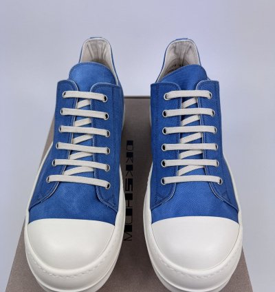 TOOTHPASTE BLUE CANVAS SNEAKERS