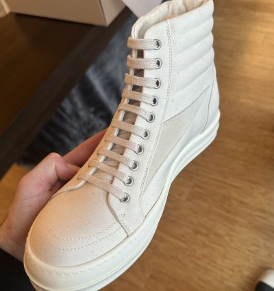 Vintage High Sneaks