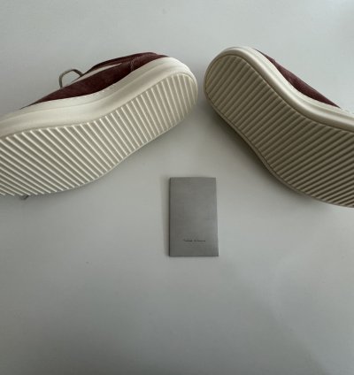 Vintage Lido Sneakers