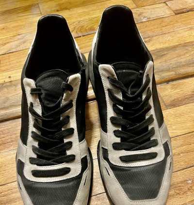 W18 Sisyphus 900 Oblique Lace Up Runners