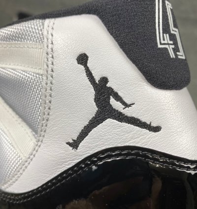 Nike Air Jordan 11 Retro Concord (2018)