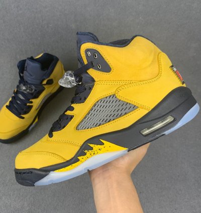 Nike Air Jordan 5 Retro Michigan (2019)