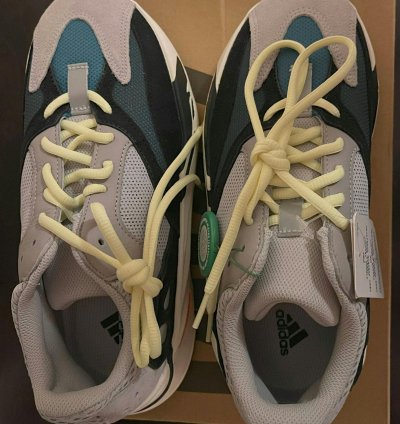 Adidas - Yeezy Boost 700 Wave Runner