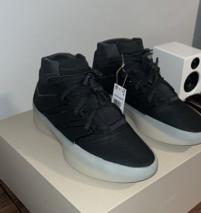 ADIDAS FEAR OF GOD ATHLETICS 1 BASKETBALL