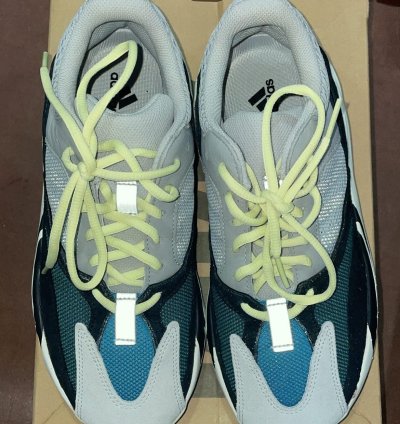 Adidas Yeezy 700 Wave Runner