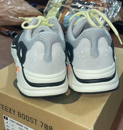 Adidas Yeezy 700 Wave Runner