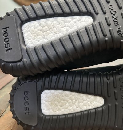 adidas Yeezy Boost 350 Pirate Black (2023) BB5350 Size 10 5