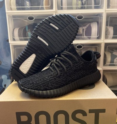 Adidas Yeezy Boost 350 V2 Pirate Black Size 8