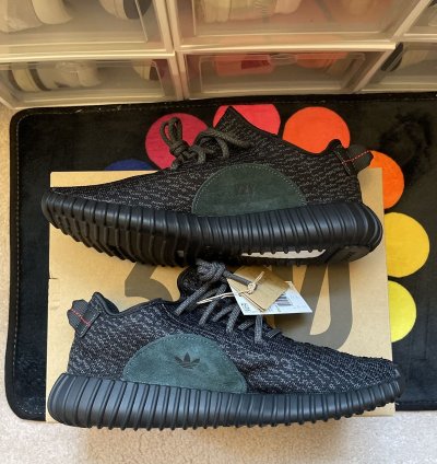 Adidas Yeezy Boost 350 V2 Pirate Black Size 8
