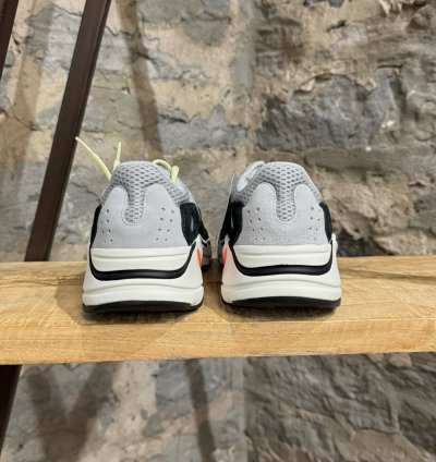 Adidas Yeezy Boost 700 Solid Grey Wave Runner Sneakers