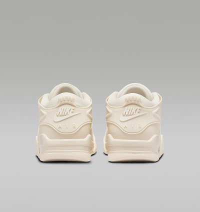 Air Jordan 4 RM Legend Light Brown