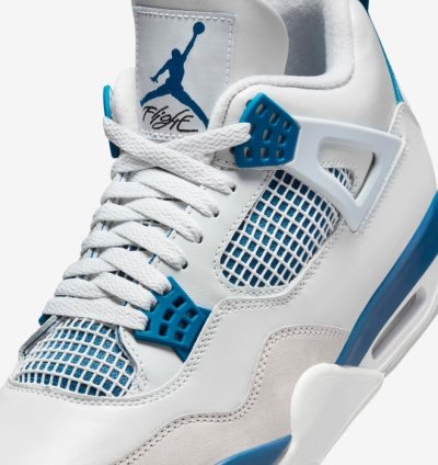 Air Jordan 4 Military Blue