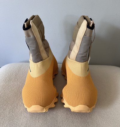 Adidas Yeezy Knit RNR Boot in Sulfur