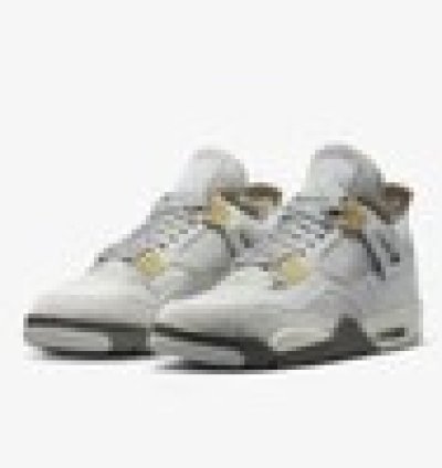 Air Jordan 4 SE Craft Photon Dust