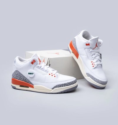 Air Jordan 3 Georgia Peach