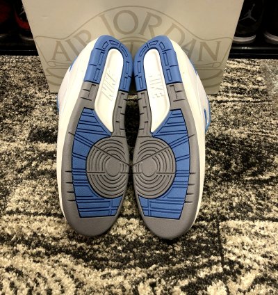 NIKE AIR JORDAN 2 RETRO LOW 'UNC'