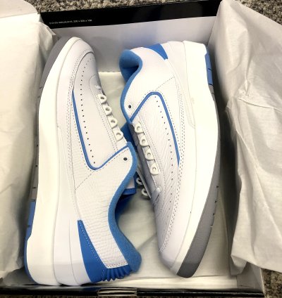NIKE AIR JORDAN 2 RETRO LOW 'UNC'