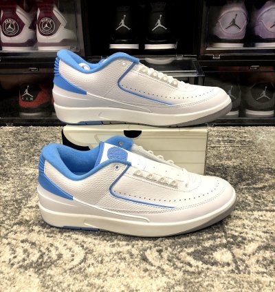 NIKE AIR JORDAN 2 RETRO LOW 'UNC'