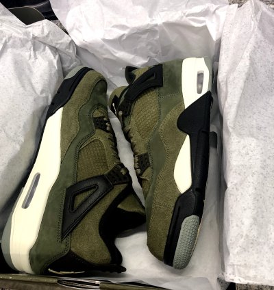 NIKE AIR JORDAN 4 RETRO SE CRAFT OLIVE
