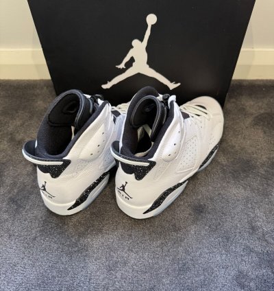 NIKE AIR JORDAN 6 RETRO 'REVERSE OREO'