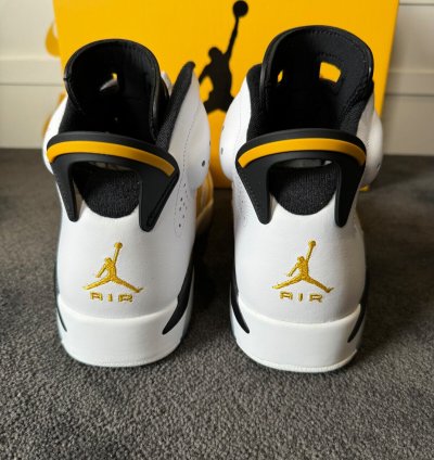 NIKE AIR JORDAN 6 RETRO 'YELLOW OCHRE'