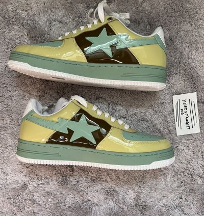 BAPE BAPESTA SNEAKERS SIZE 11 DS