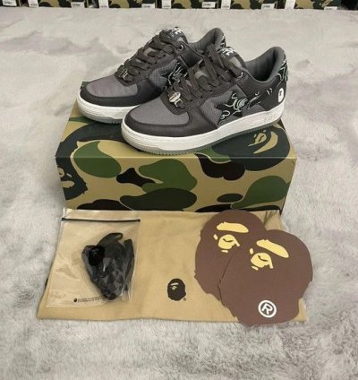 BAPE STA 1 LINE CAMO CHARCOAL SIZE 9 5