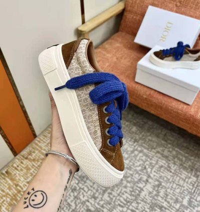 Dior Men B33 Sneaker Brown and Cream Dior Oblique Jacquard and Brown Suede
