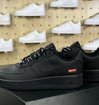 160 Supreme x Nike Air Force 1'07 LowBlack Air Force One Sneakers Leather Black