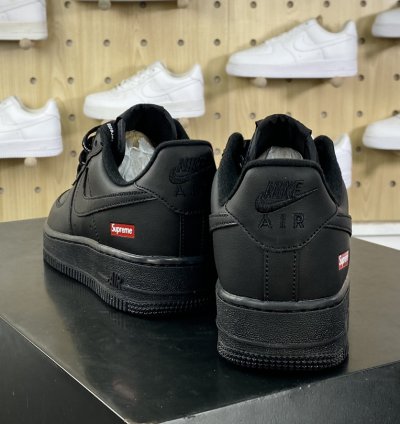 160 Supreme x Nike Air Force 1'07 LowBlack Air Force One Sneakers Leather Black
