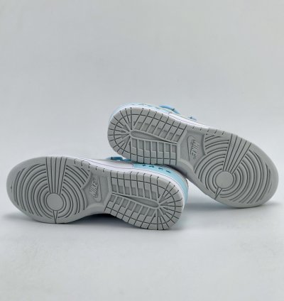 240 Nike SB Dunk Low Heart North Carolina Blue Playing Card American Graffiti Bl