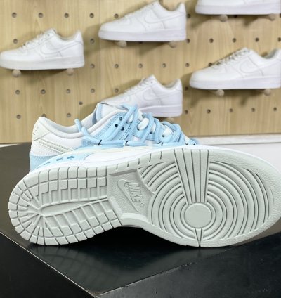 240 Nike SB Dunk Low Royal Dunk Series Low-top Sneakers Blue, White and Gray Sum