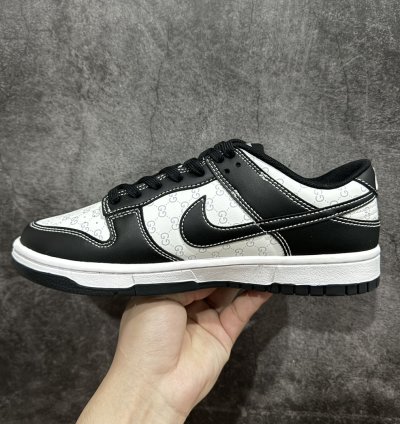 280 Gucci x Nike Dunk Low Dark Pattern Double G Black Hook
