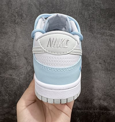 260   NK Dunk Low Heart North Carolina Blue DV0831-101 -