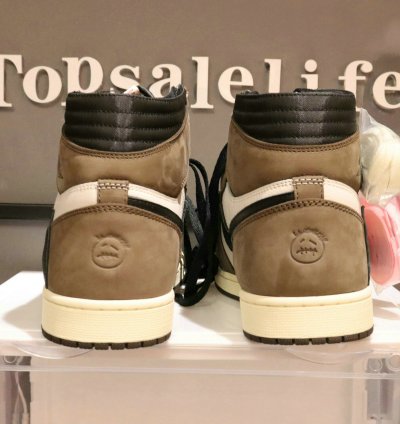 Travis Scott x Air Jordan 1 Retro High OG 'Mocha' CD4487-100