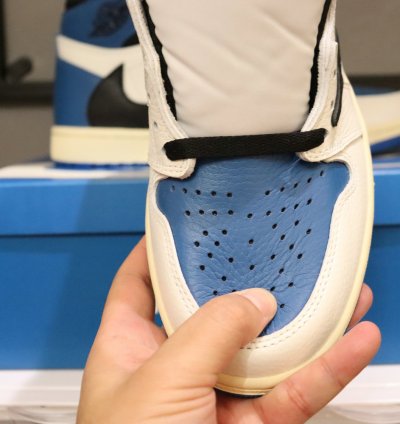 Fragment Design x Travis Scott x Air Jordan 1 Retro High 'Military Blue' DH3227-105