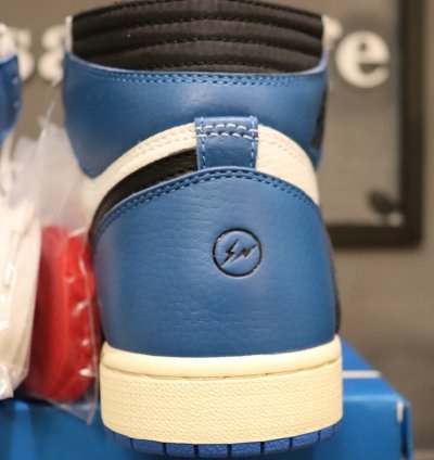 Fragment Design x Travis Scott x Air Jordan 1 Retro High OG 'Military Blue' DH3227-105