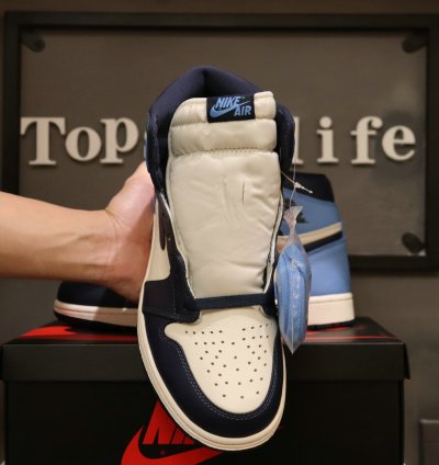 Air Jordan 1 Retro High OG 'Obsidian' 555088-140